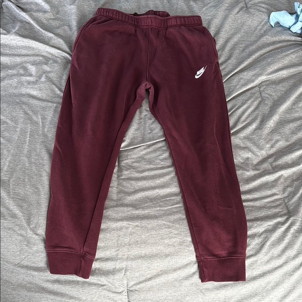 Nike Men’s Burgundy Joggers